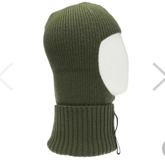 🔥SALE🔥 NWT$215 Reebok x Victoria Beckham Logo Wool Cashmere Beanie Balaclava - Picture 1 of 16